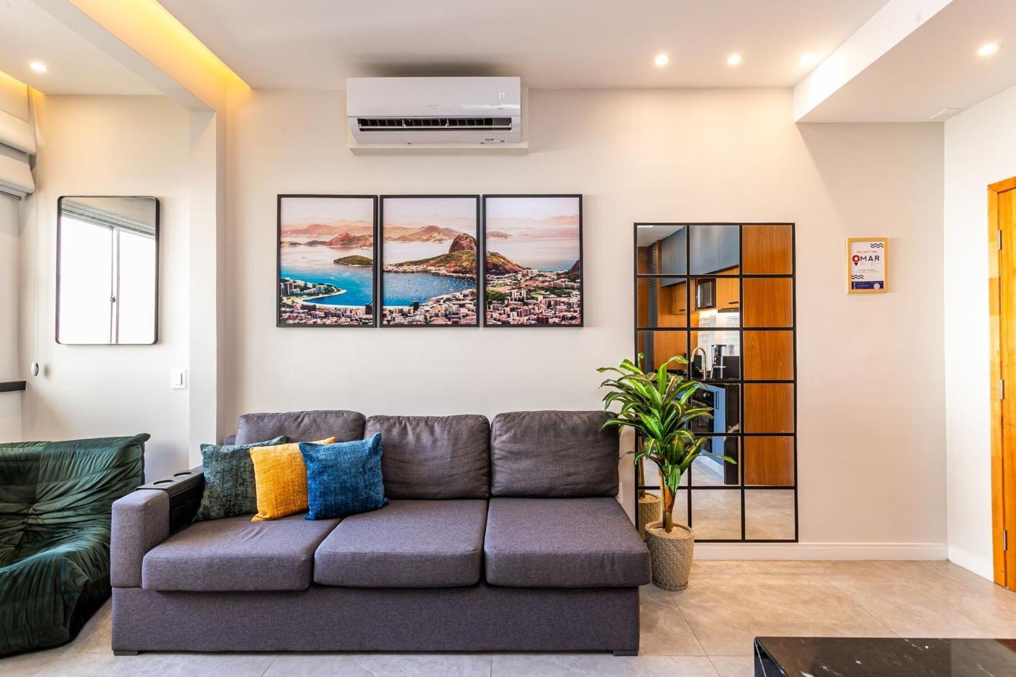 Apartamento 2qtos A 200m Da De Copacabana | Nsc 1118/75 Rio de Janeiro