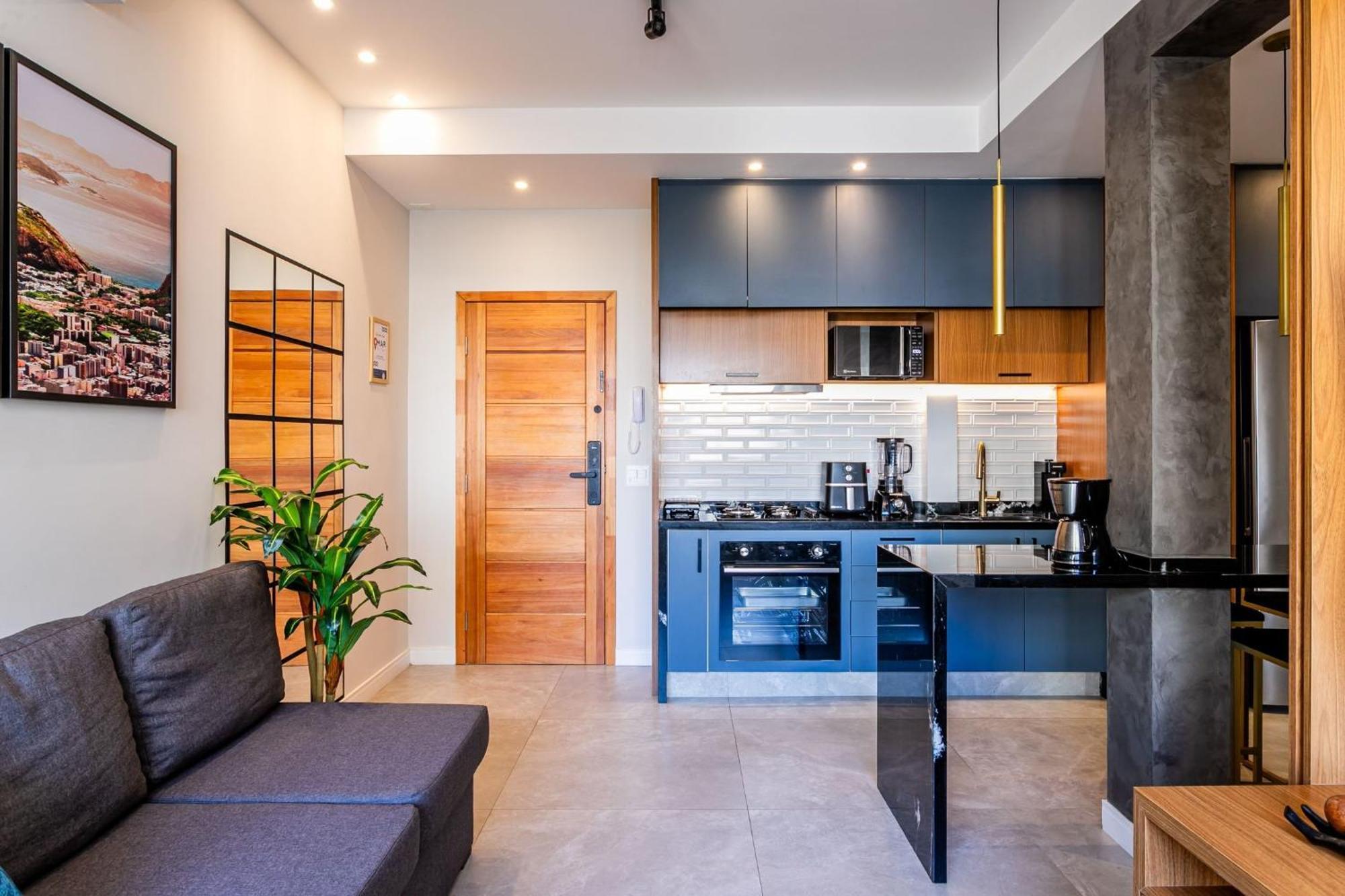 Apartamento 2qtos A 200m Da De Copacabana | Nsc 1118/75 Rio de Janeiro
